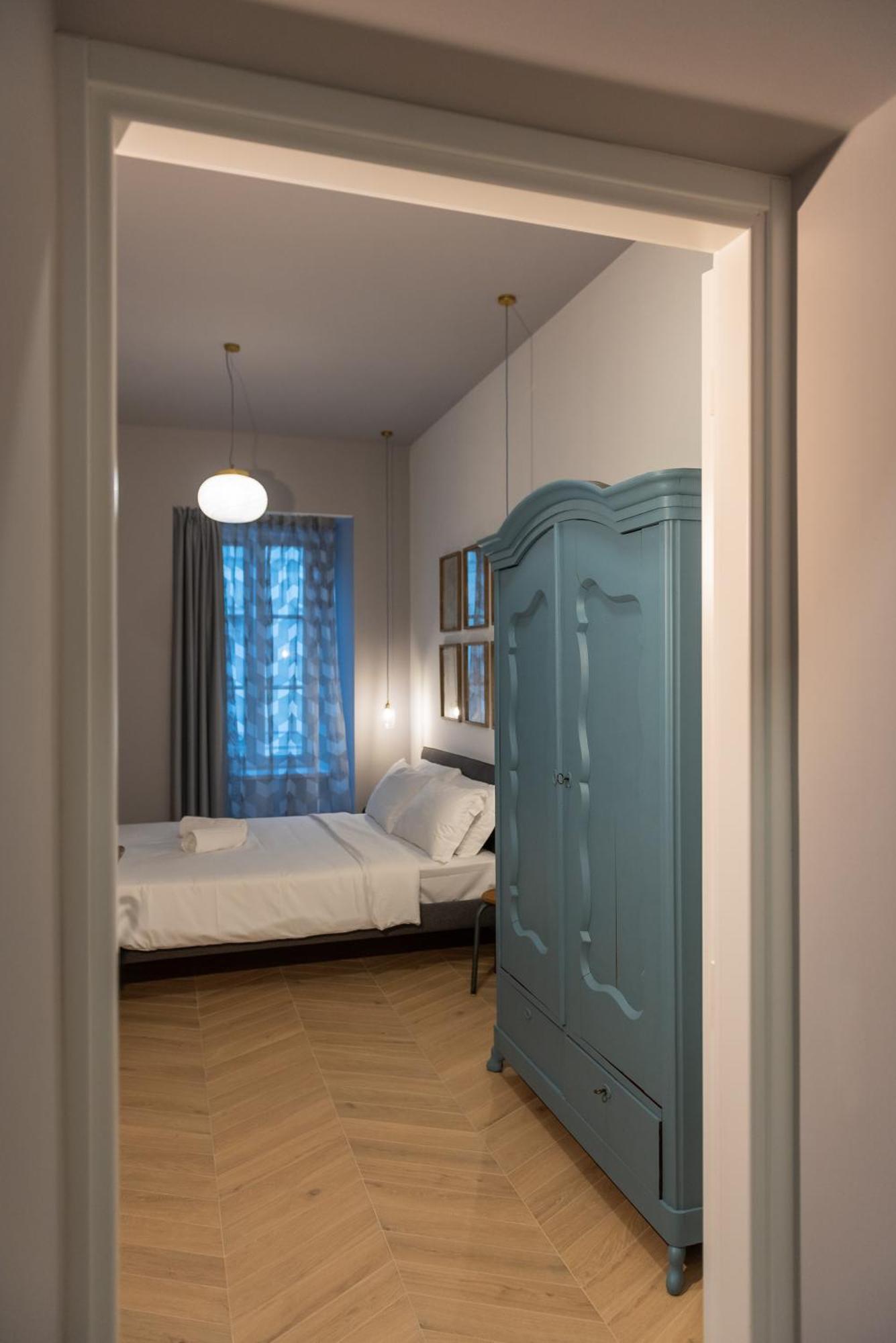 Sophia Boutique Suites Триест Экстерьер фото