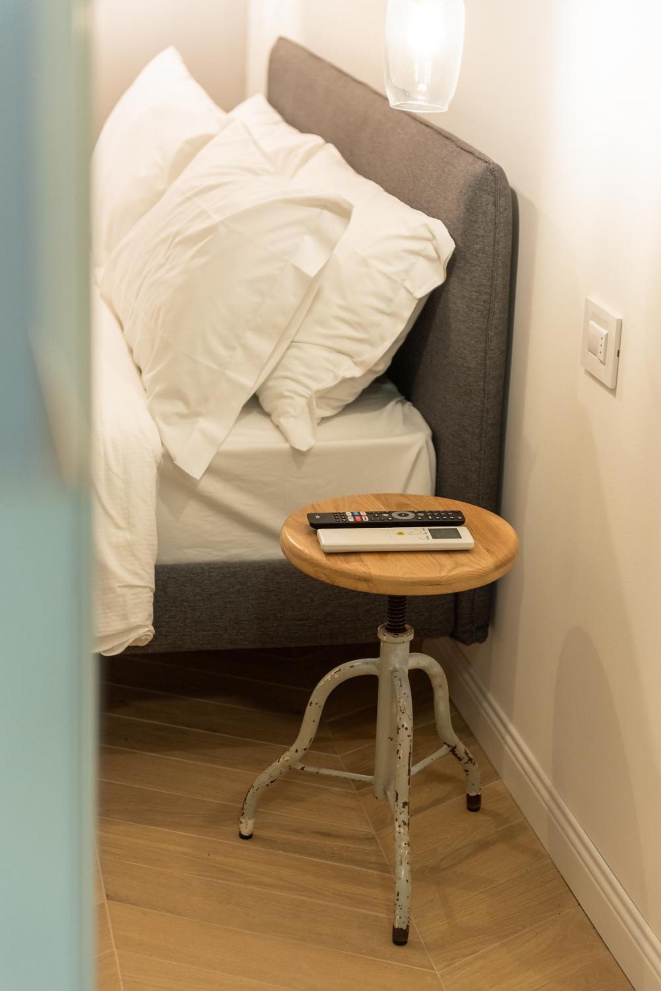Sophia Boutique Suites Триест Экстерьер фото